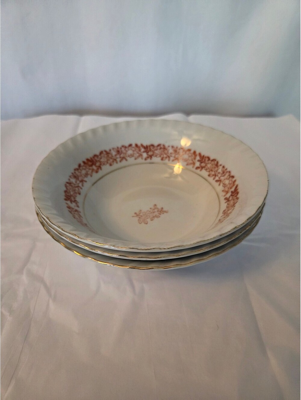 Vintage Villeroy & Boch Soup Bowls Set of 3 with Floral Pattern and Gold Trim
